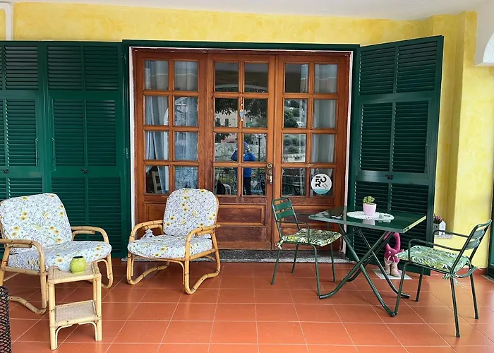 Rocca Di Corno Guest House